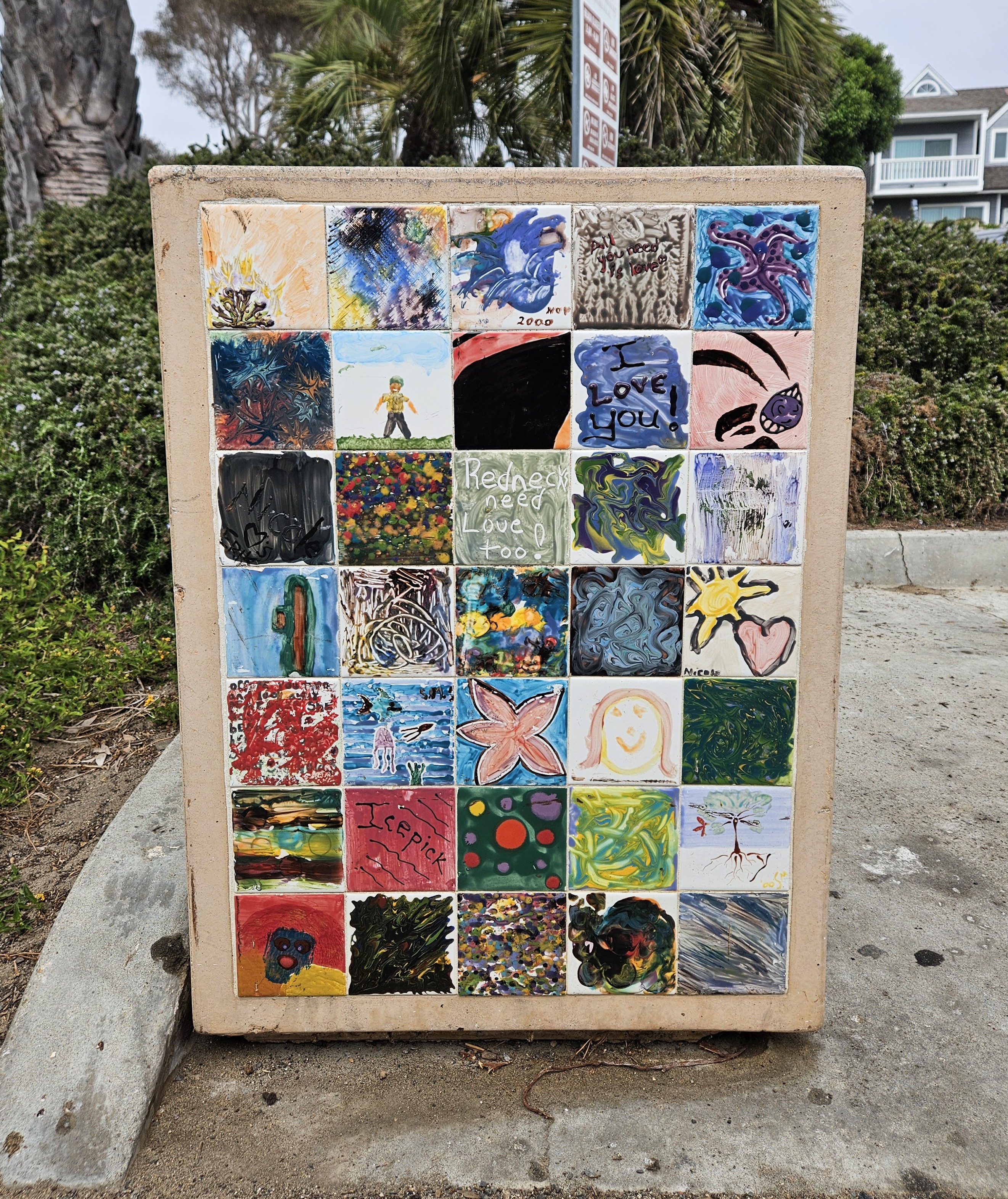 Missing Face Tile Trash Can
