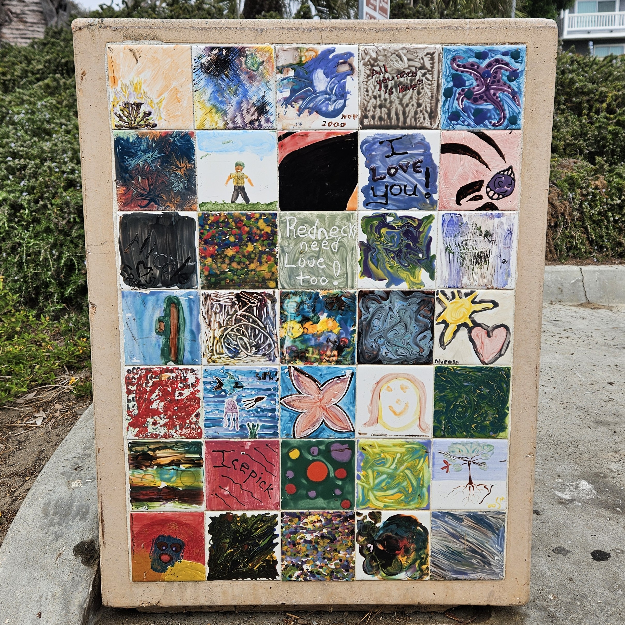 Missing Face Tile Trash Can